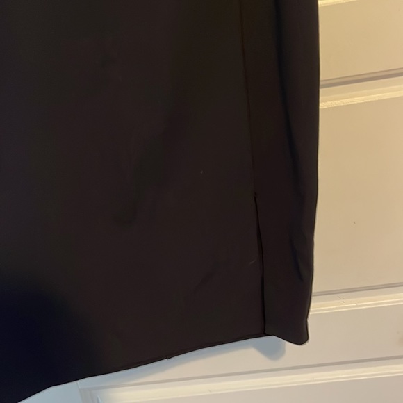 Express black midi dress with belt - Picture 4 of 4